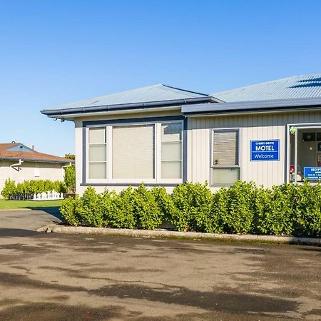 Cherry Grove Motel Havelock North Exterior photo