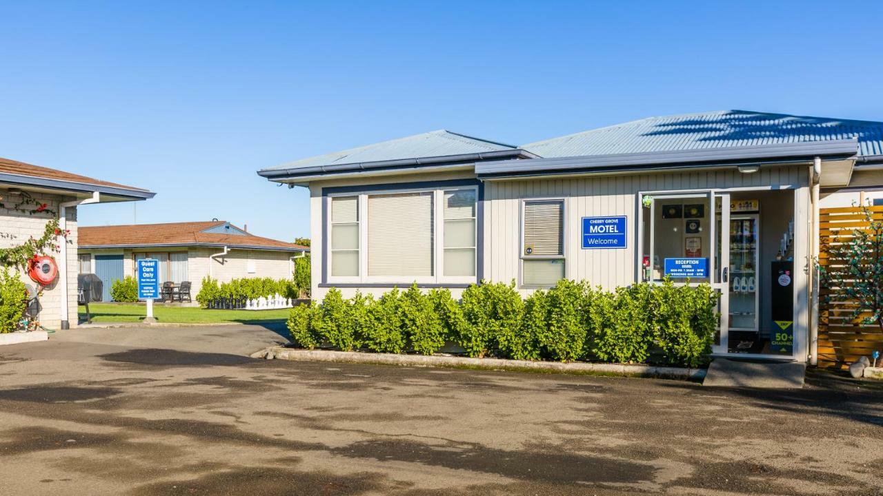 Cherry Grove Motel Havelock North Exterior photo